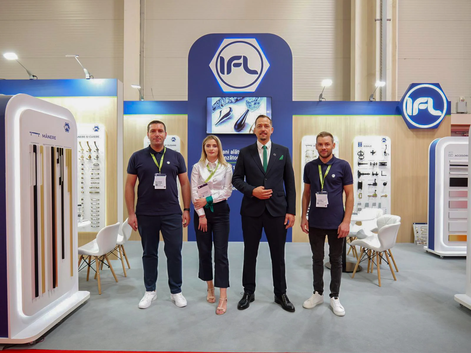 Echipa IFL la un eveniment profesional